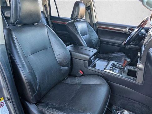 Used 2010 Lexus GX 460 image 23