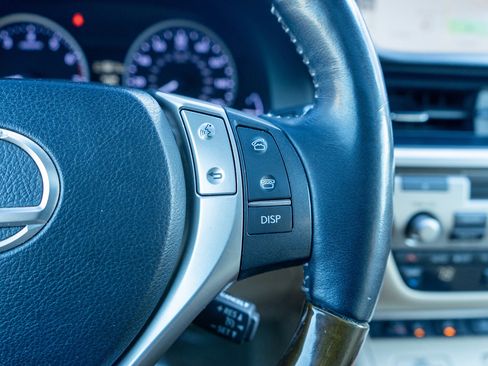 Used 2013 Lexus ES 350 w/ Premium Pkg image 25