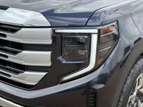 Used 2023 GMC Sierra 1500 SLE RWD image 18