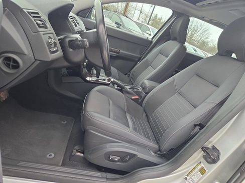 Used 2007 Volvo V50 2.4i image 14