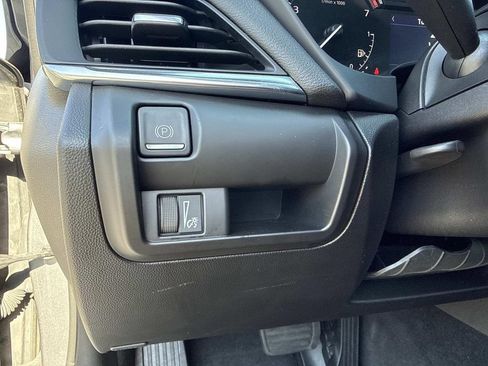 Used 2021 Cadillac CT4 Premium Luxury RWD image 31