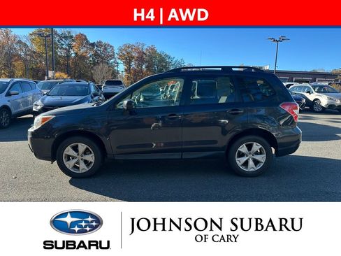 Used 2016 Subaru Forester 2.5i Premium image 5