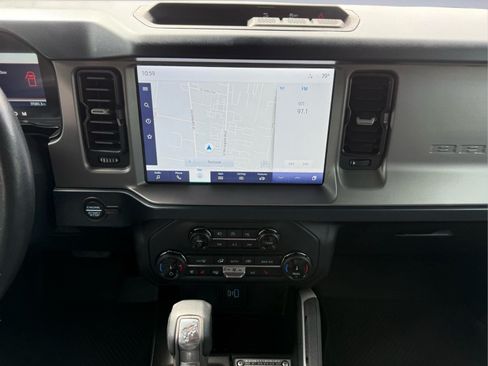 Used 2022 Ford Bronco Outer Banks AWD/4WD image 22