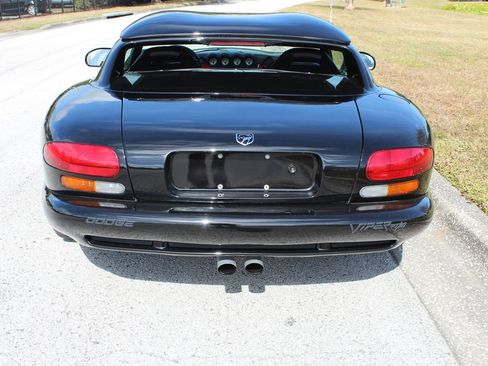 Used 2000 Dodge Viper RT/10 image 8