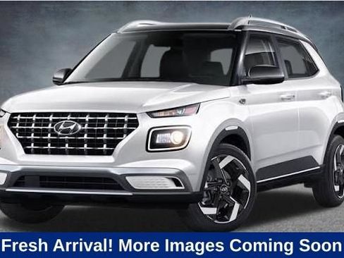 Used 2025 Hyundai Venue SEL FWD image 1