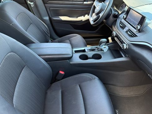 Used 2021 Nissan Altima 2.5 S FWD image 19