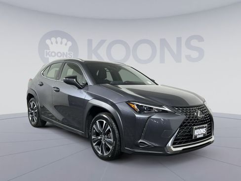 Used 2023 Lexus UX 250h AWD w/ Accessory Package (Z2) image 10