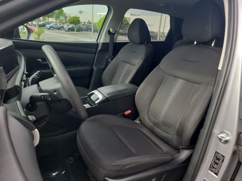 Used 2025 Hyundai Tucson SEL FWD image 22