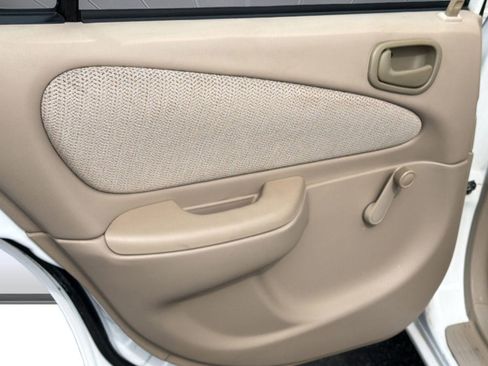 Used 2001 Toyota Corolla CE FWD image 25