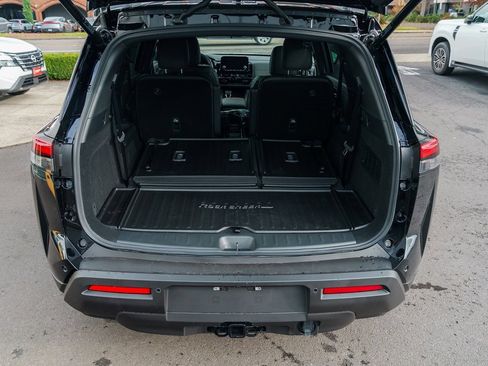 New 2025 Nissan Pathfinder Rock Creek image 7
