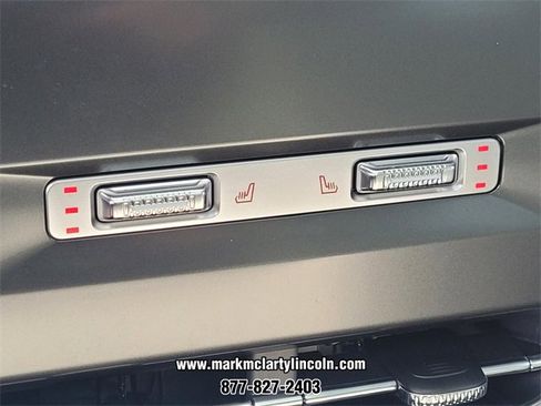 New 2026 Lincoln Nautilus Reserve image 8