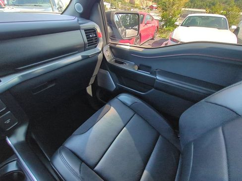 Used 2025 Ford F150 Raptor AWD/4WD image 21