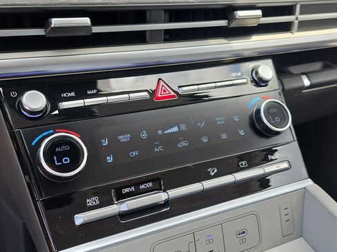 New 2026 Hyundai Santa Fe Calligraphy FWD image 32
