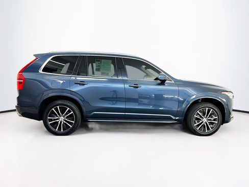 Used 2020 Volvo XC90 T5 Momentum image 10