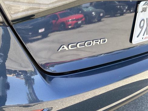 Used 2025 Honda Accord SE image 6