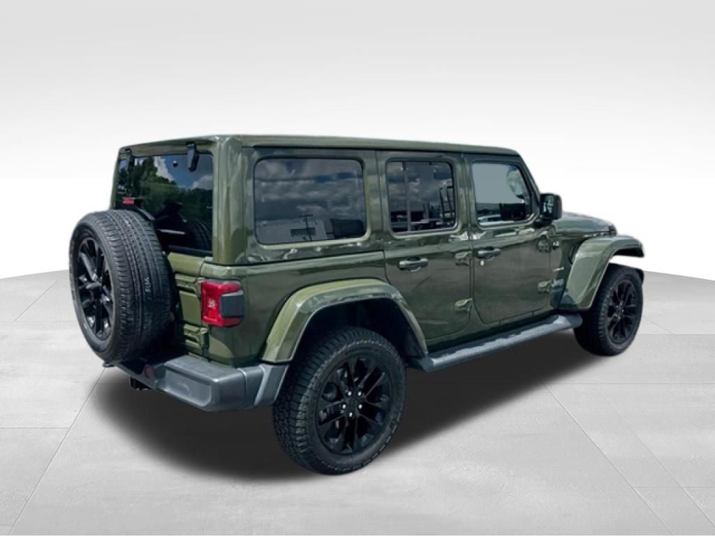 Used 2021 Jeep Wrangler Unlimited Sahara w/ Cold Weather Group AWD/4WD image 7