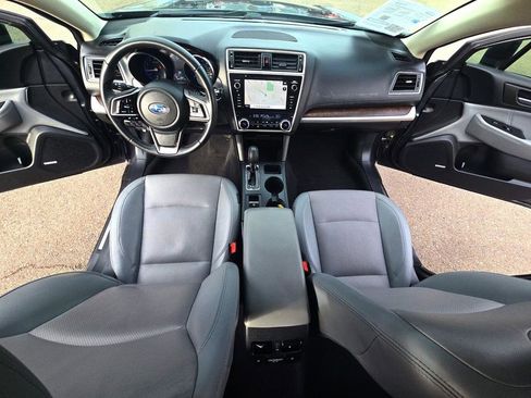 Used 2018 Subaru Outback 2.5i Limited image 16