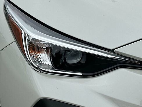 Certified 2024 Subaru Crosstrek 2.0i Premium AWD/4WD image 32