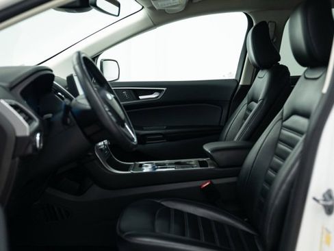 Used 2022 Ford Edge SEL w/ Convenience Package image 8