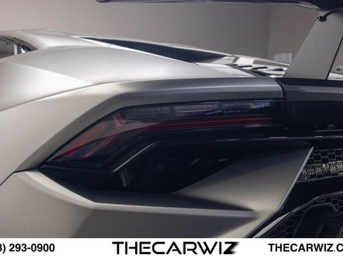Used 2023 Lamborghini Huracan Tecnica RWD image 17