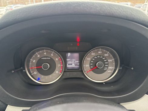 Used 2016 Subaru Forester 2.5i Limited image 10