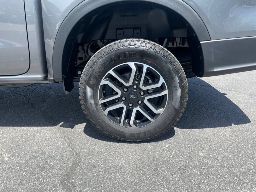 New 2026 Ford Ranger Lariat w/ FX4 Off-Road Package AWD/4WD image 38