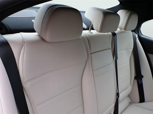 New 2025 Mercedes-Benz C 300 4MATIC Sedan image 14