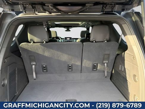 Used 2021 Chevrolet Tahoe Z71 AWD/4WD image 17