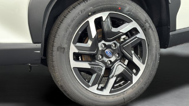 New 2026 Subaru Forester Premium AWD/4WD image 30