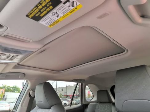 Used 2024 Toyota RAV4 XLE w/ Convenience Package AWD/4WD image 20