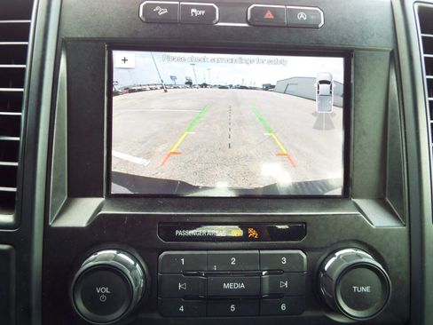 Used 2018 Ford F150 XL w/ Equipment Group 101A Mid AWD/4WD image 18