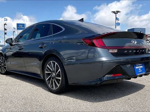 Used 2021 Hyundai Sonata Limited FWD image 3