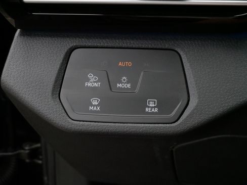 Used 2022 Volkswagen ID.4 Pro S RWD image 26
