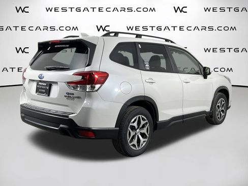 Used 2023 Subaru Forester Premium image 45