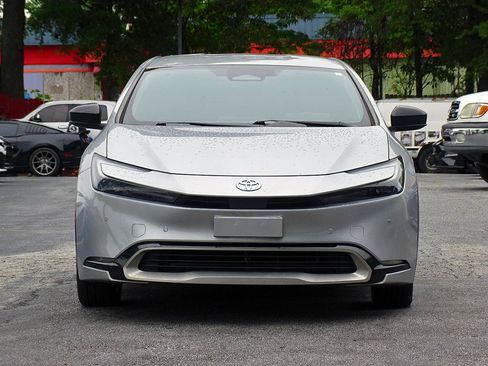 Used 2023 Toyota Prius Prime FWD image 10