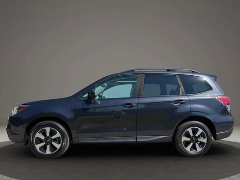 Used 2018 Subaru Forester 2.5i Premium w/ All-Weather Package AWD/4WD image 2