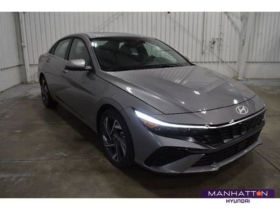 New 2025 Hyundai Elantra SEL