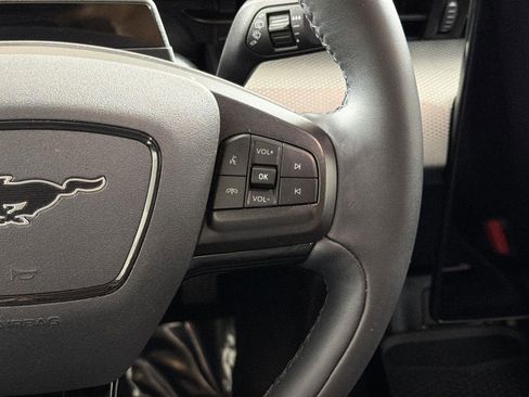 Used 2023 Ford Mustang Mach-E Select image 12