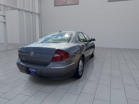 Used 2007 Buick LaCrosse CXL w/ Driver Confidence Package FWD image 8