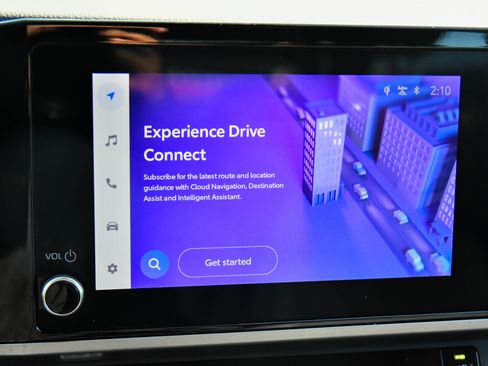 Used 2025 Toyota Camry LE image 23