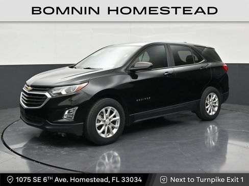 Used 2020 Chevrolet Equinox LS FWD image 1
