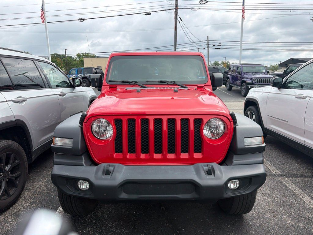 Used 2021 Jeep Wrangler Sport AWD/4WD image 3