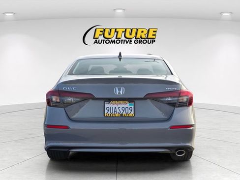 Used 2025 Honda Civic Sport image 5