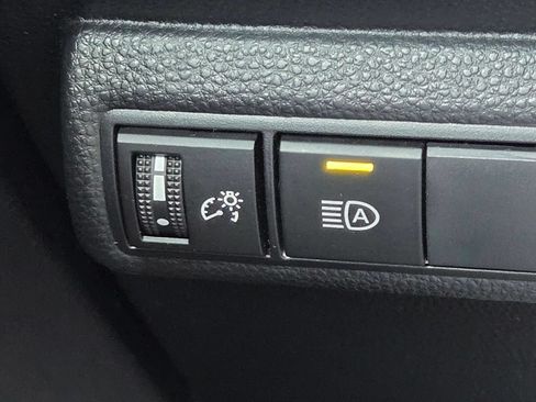 Used 2023 Toyota Corolla LE w/ Carpet Mat Package (TMS) FWD image 27