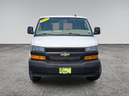 Used 2021 Chevrolet Express 2500 w/ Safety Package RWD image 2