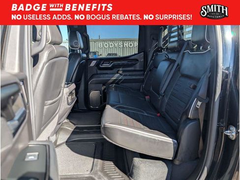 Used 2024 GMC Sierra 1500 AT4X image 18