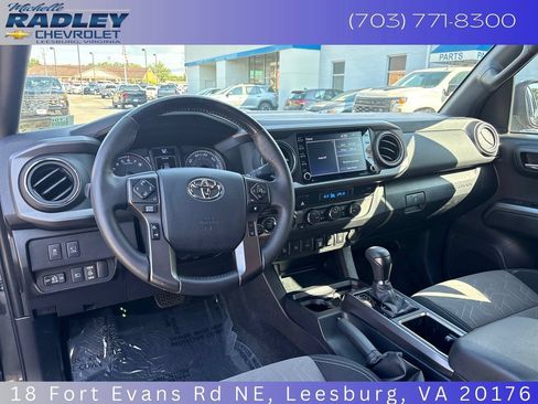 Used 2023 Toyota Tacoma TRD Sport w/ Advanced Technology Package AWD/4WD image 15