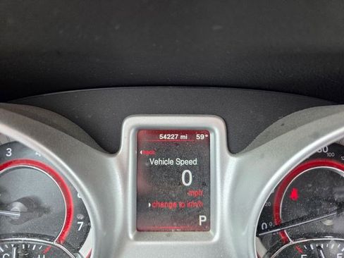Used 2019 Dodge Journey SE w/ Connectivity Group FWD image 20