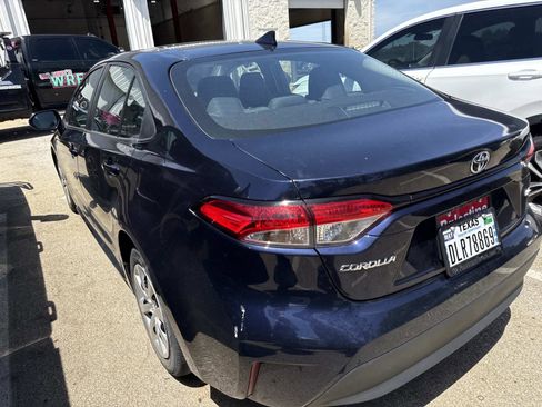 Used 2024 Toyota Corolla LE FWD image 6