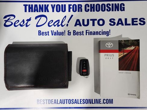 Used 2017 Toyota Prius Two w/ Prius Two Safety Plus Package FWD image 26